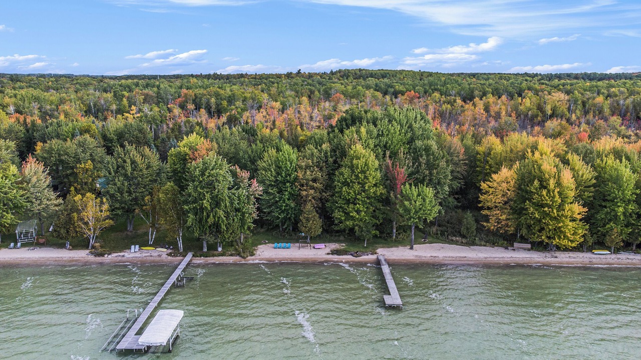 Photo of Outdoor in Mullett Lake