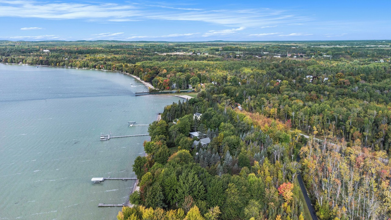 Photo of Outdoor in Mullett Lake