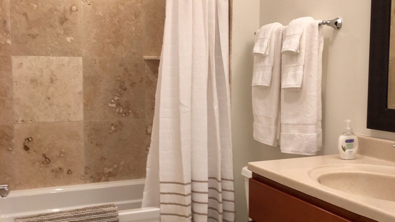 Photo of Bathroom in Park West