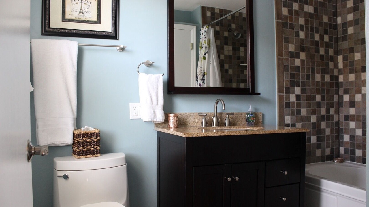 Photo of Bathroom in Islamorada