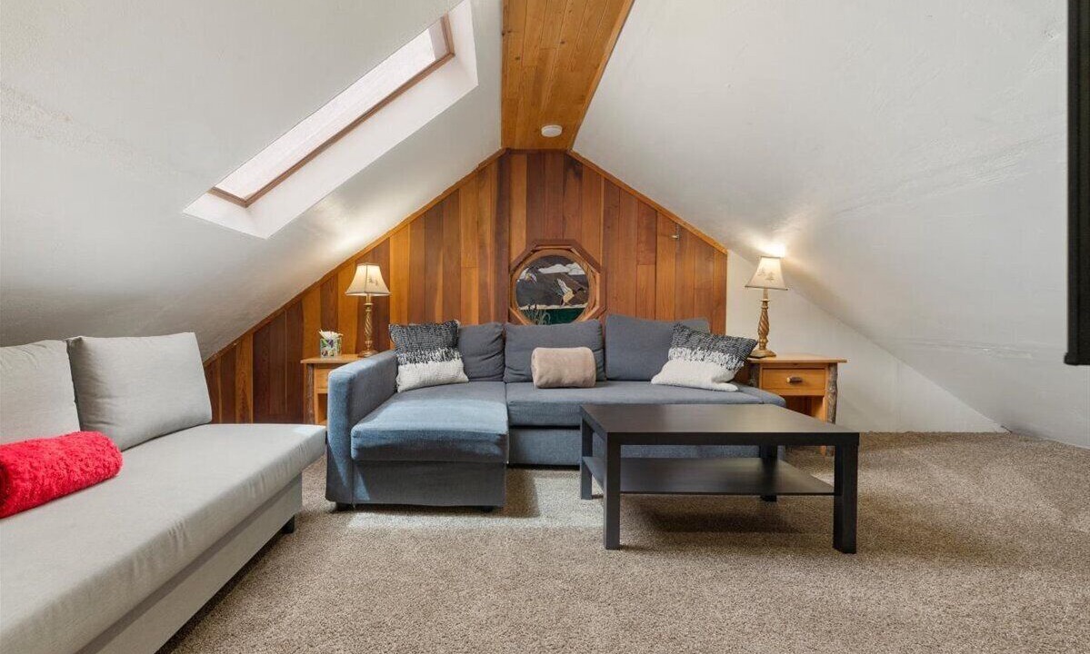 Photo of Bedroom in Kingswood Estates