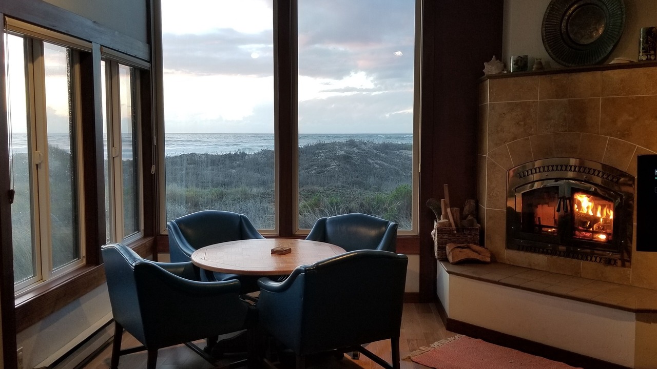 Photo of Livingroom in Castroville