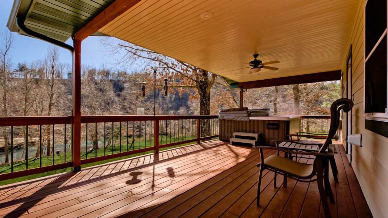 Photo of Patio Balcony in Eureka Springs