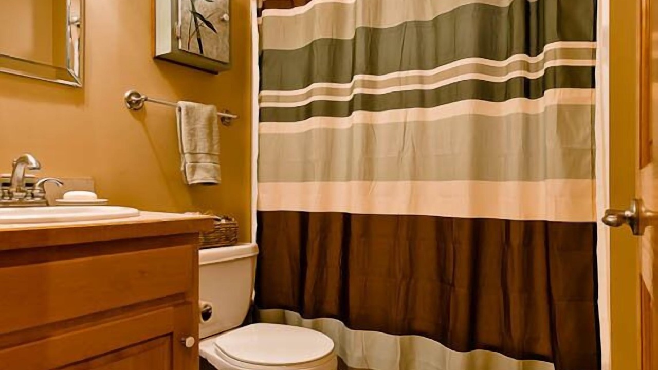 Photo of Bathroom in Eureka Springs
