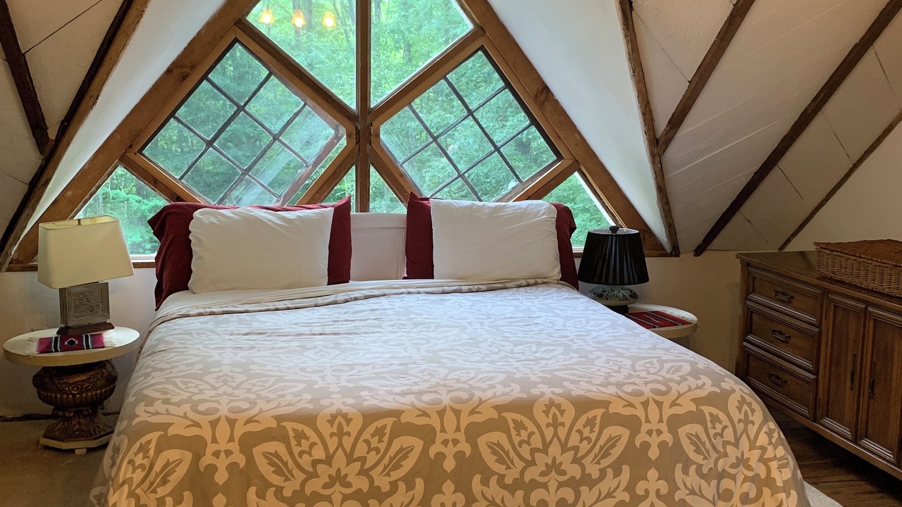 Photo of Bedroom in Pine Hill