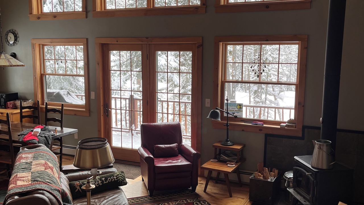 Photo of Livingroom in Cooke City-Silver Gate