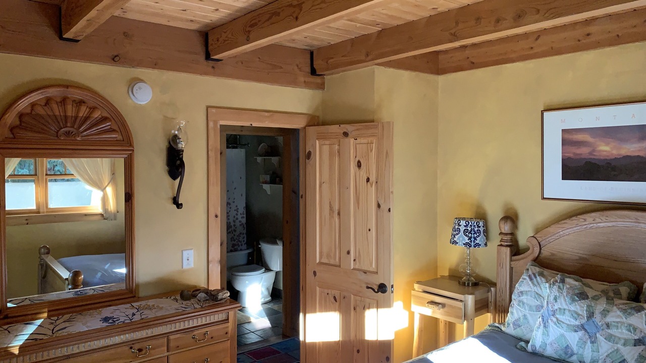 Photo of Bedroom in Cooke City-Silver Gate