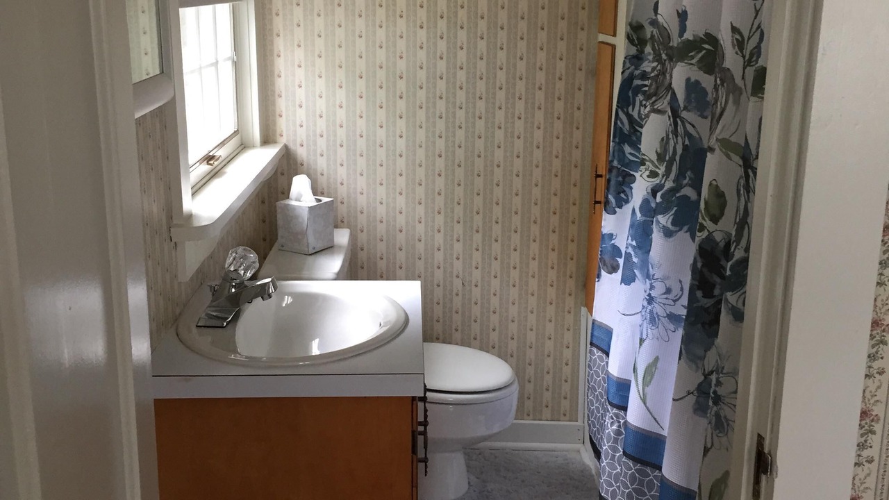 Photo of Bathroom in Penn Yan