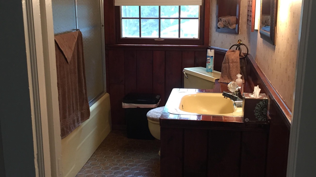 Photo of Bathroom in Penn Yan
