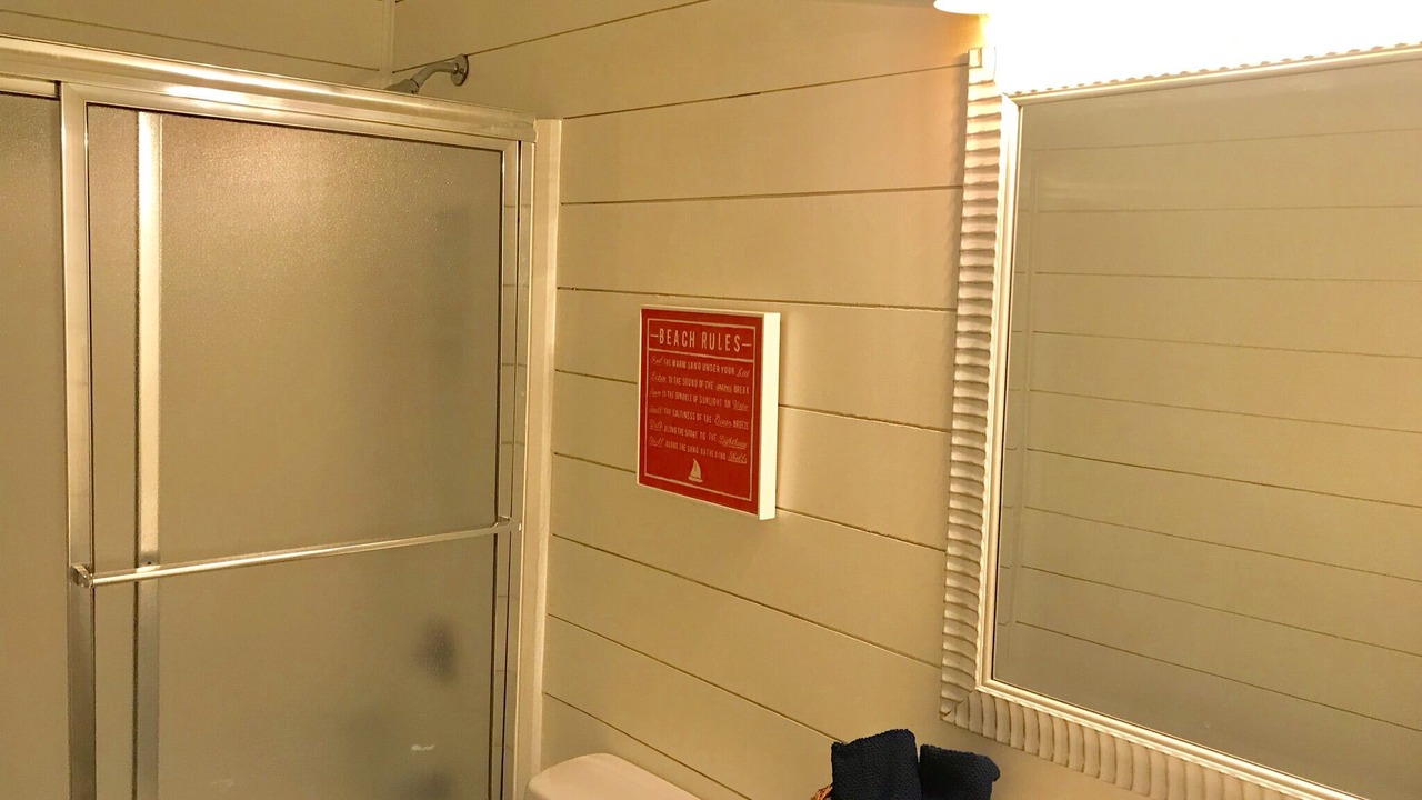 Photo of Bathroom in Tybee Island