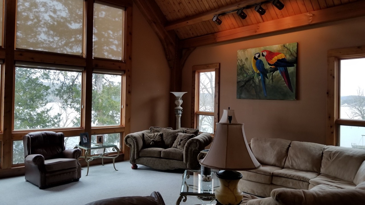 Photo of Livingroom in Roach