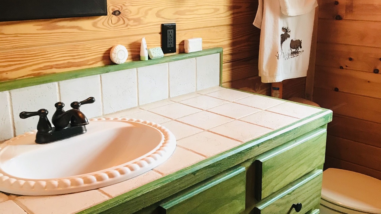Photo of Bathroom in Rising Fawn