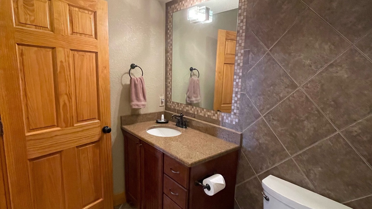 Photo of Bathroom in Hayesville