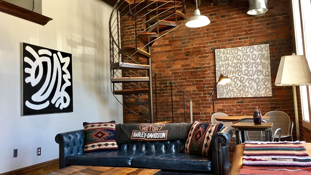 Photo of Others in Arts District