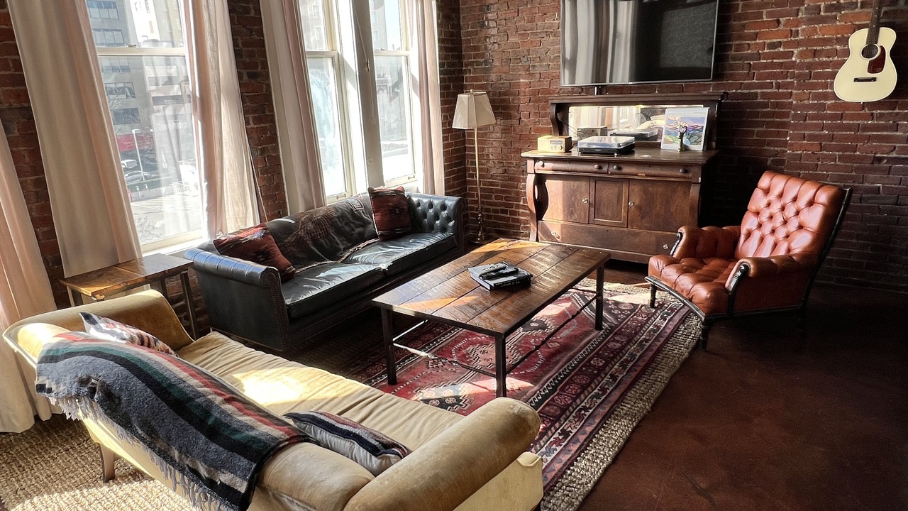 Photo of Livingroom in Arts District