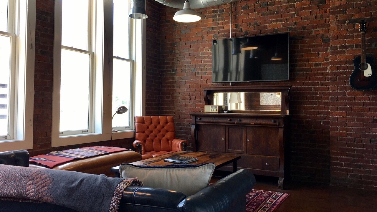 Photo of Livingroom in Arts District