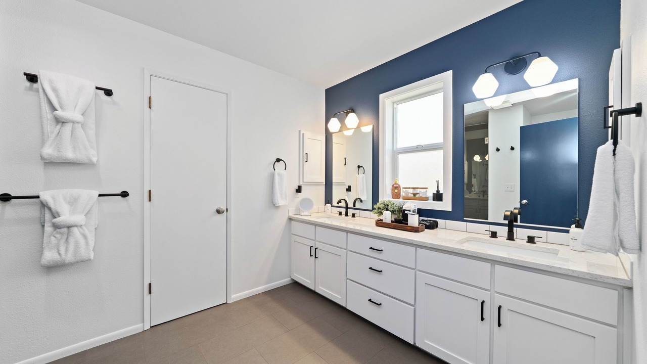 Photo of Bathroom in Manzanita