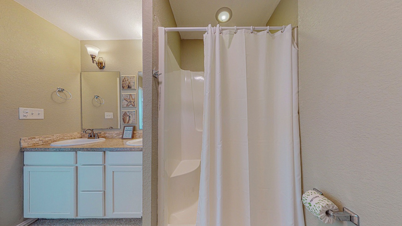 Photo of Bathroom in Galveston
