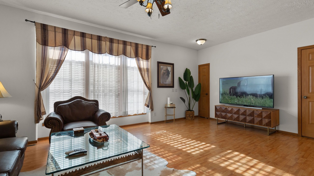 Photo of Livingroom in Gardiner