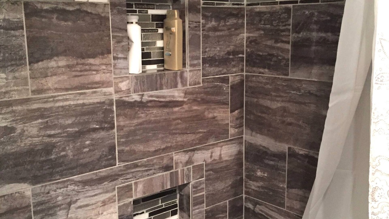 Photo of Bathroom in Brookeland