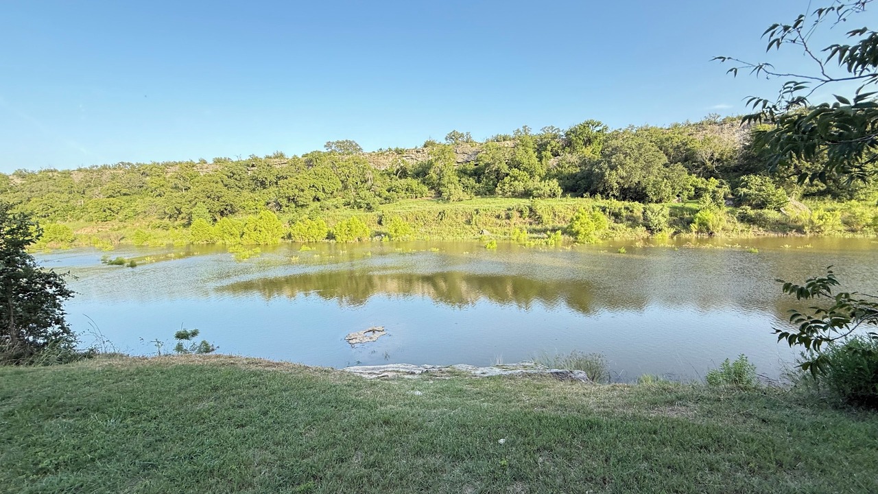 Photo of Others in Spicewood