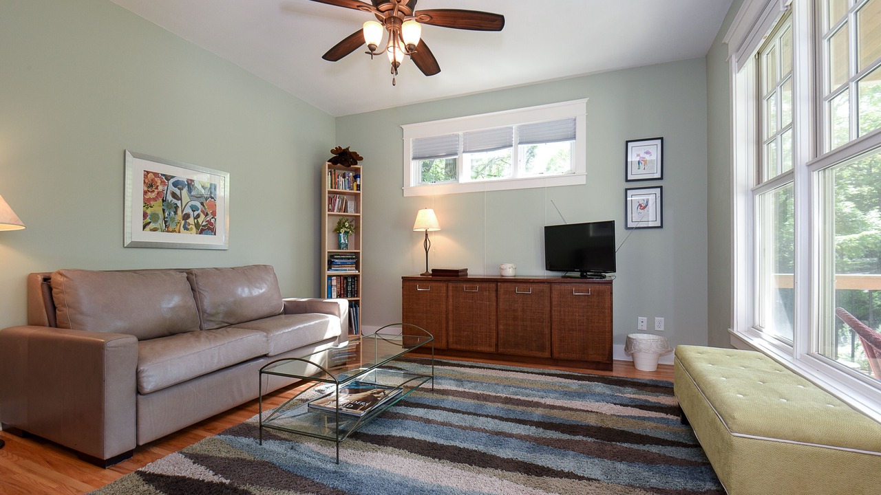 Photo of Bedroom in Linden Hills