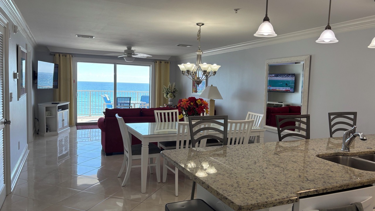 Photo of Bedroom in Crystal Beach