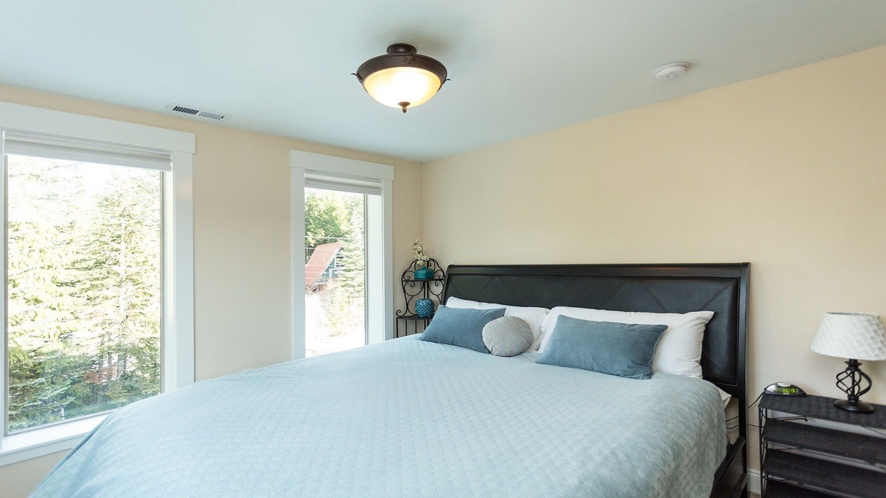 Photo of Bedroom in Government Camp