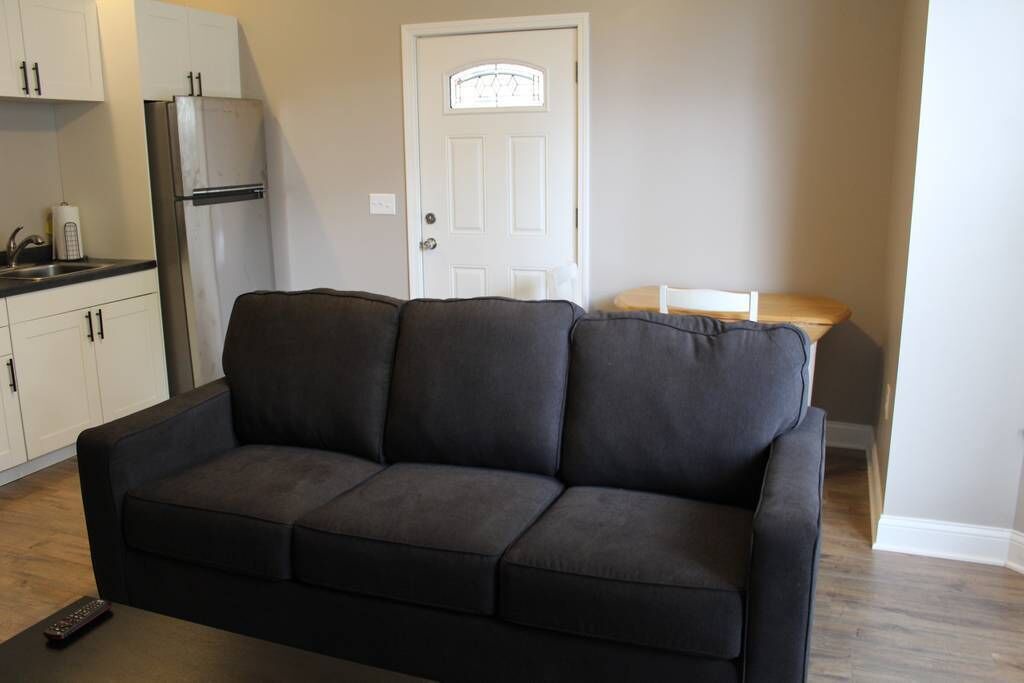 Photo of Bedroom in Pleasant Hill