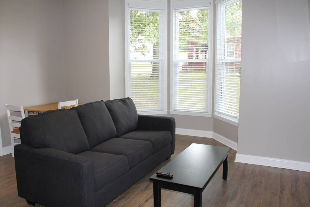 Photo of Bedroom in Pleasant Hill