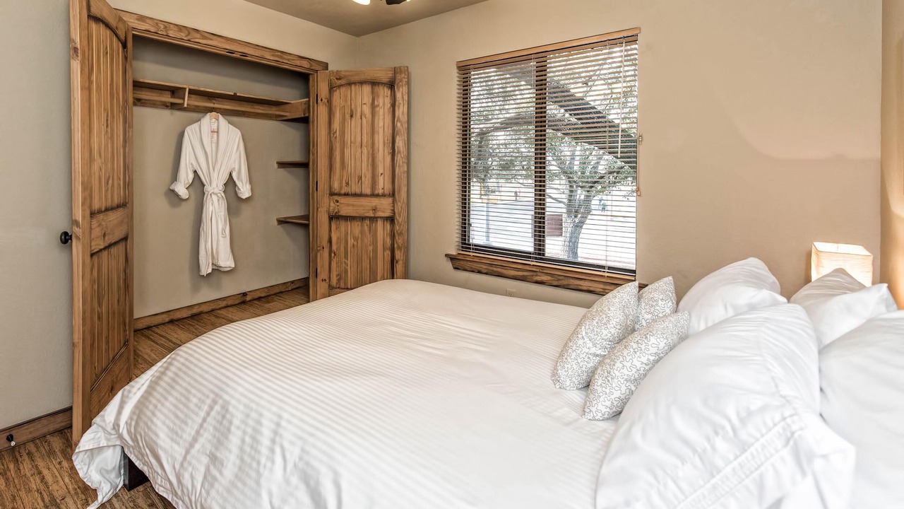 Photo of Bedroom in Waco