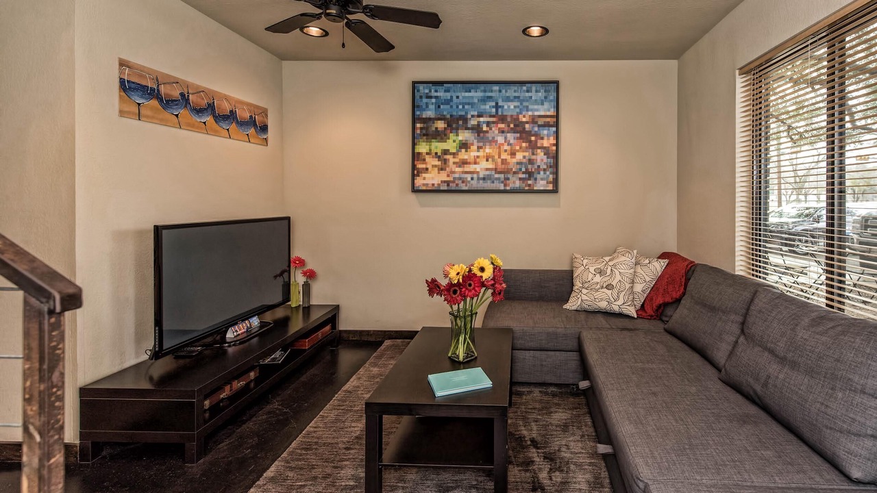 Photo of Livingroom in Waco