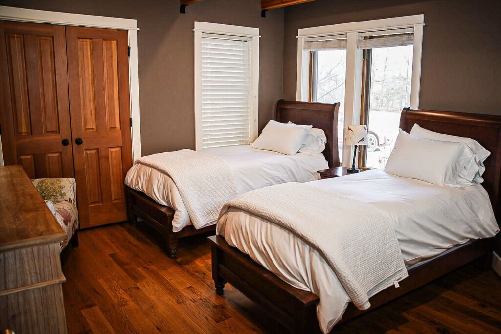 Photo of Bedroom in Roseland