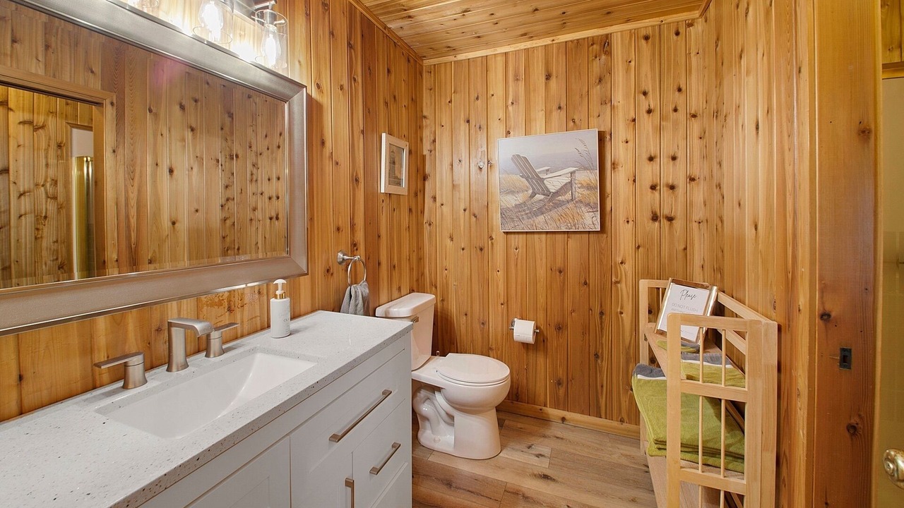 Photo of Bathroom in Markville