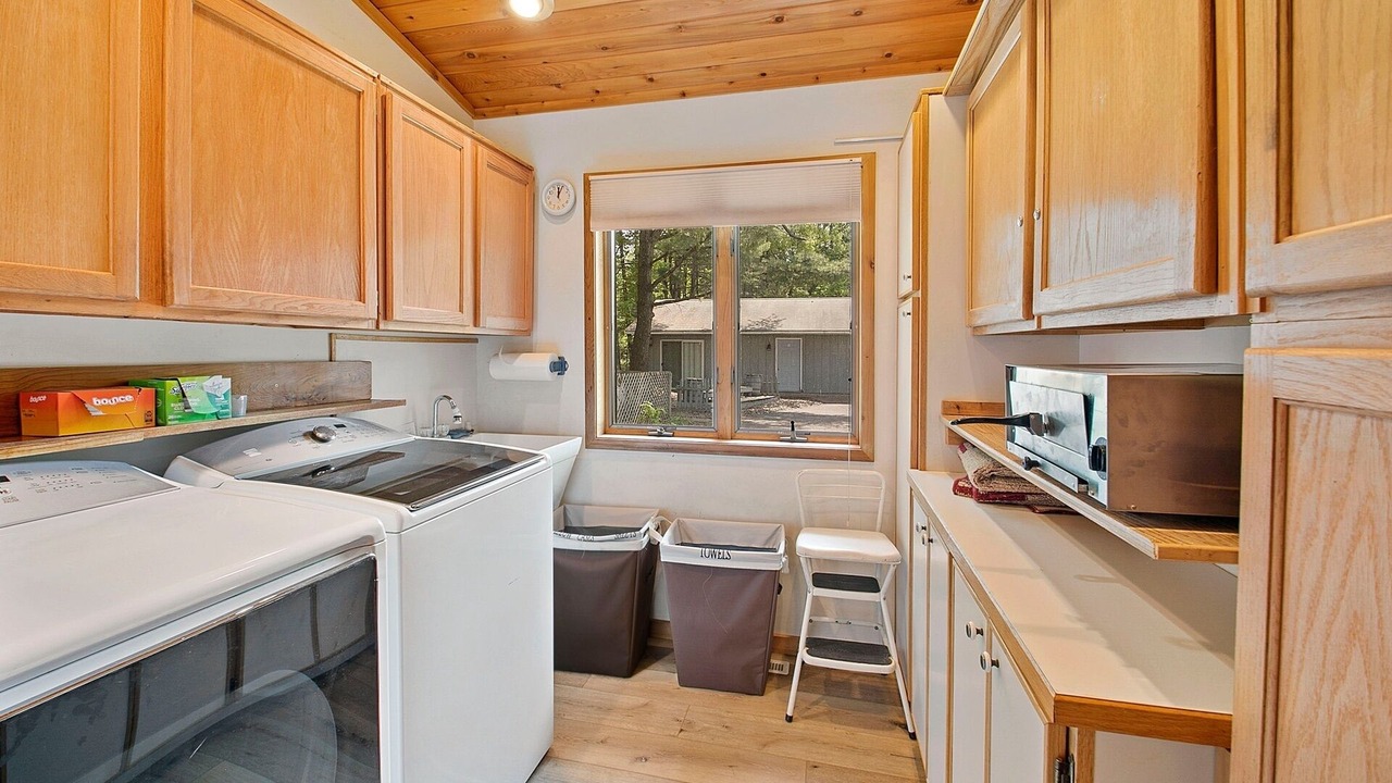 Photo of Others in Markville