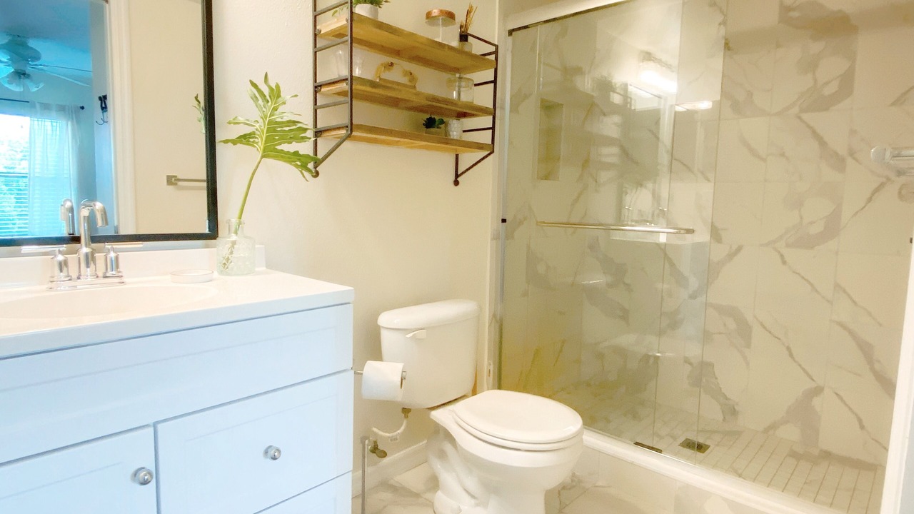Photo of Bathroom in Butler Beach