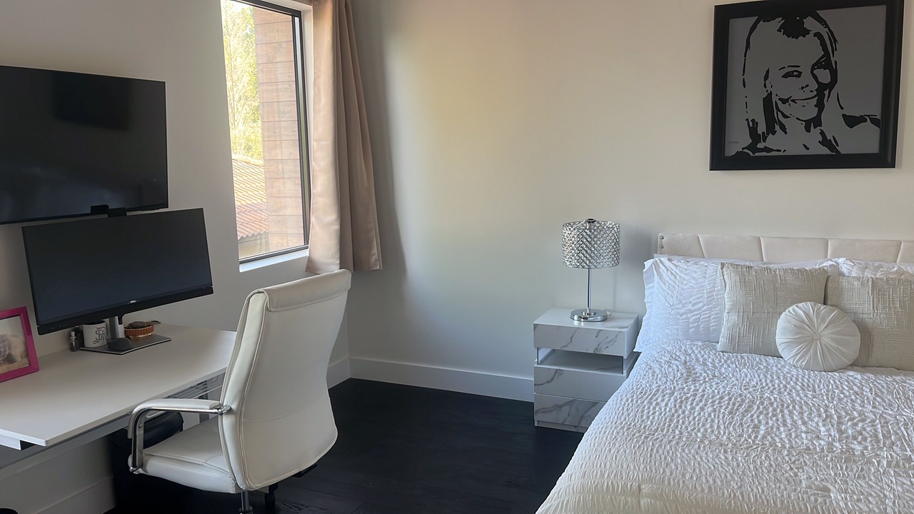 Photo of Bedroom in Windy Cove
