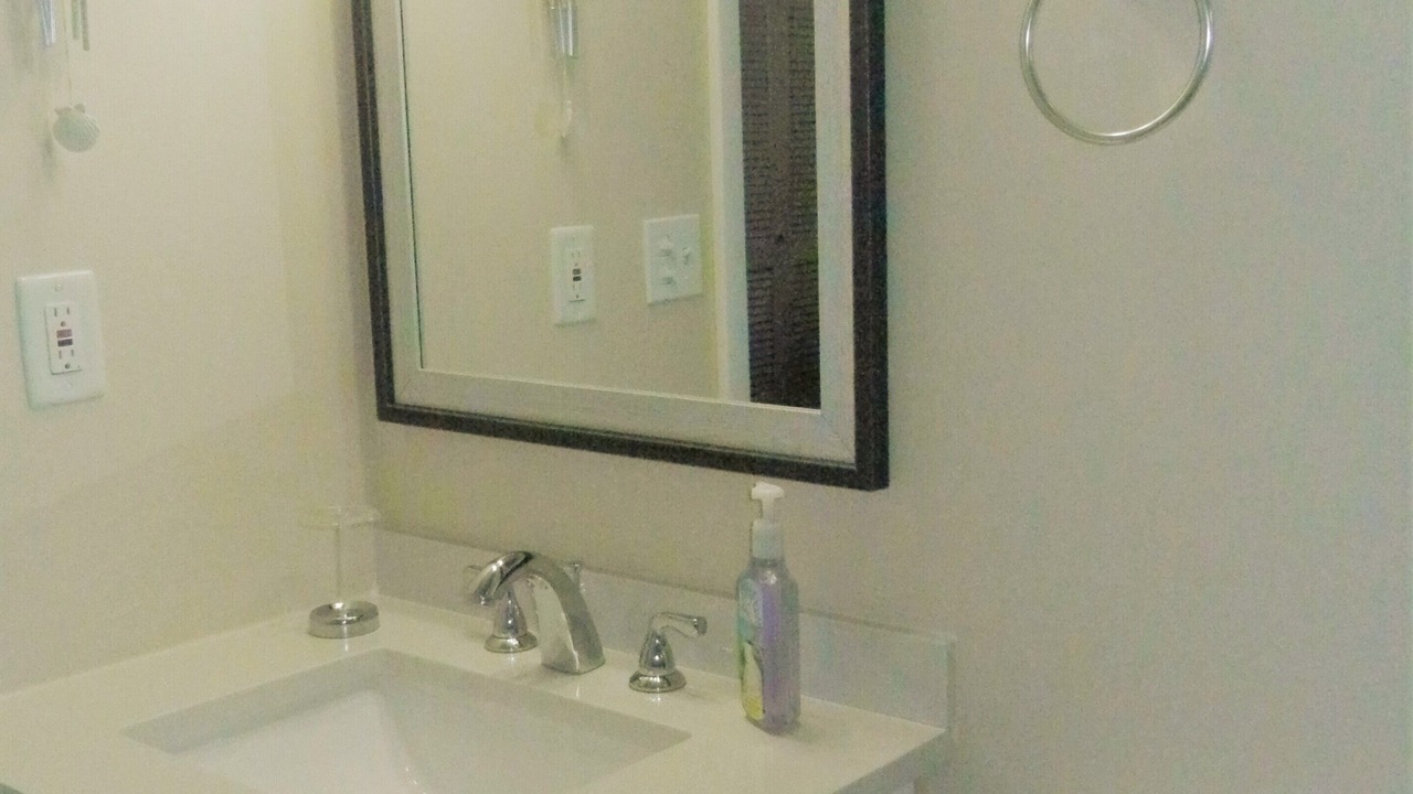 Photo of Bathroom in Willoughby Spit