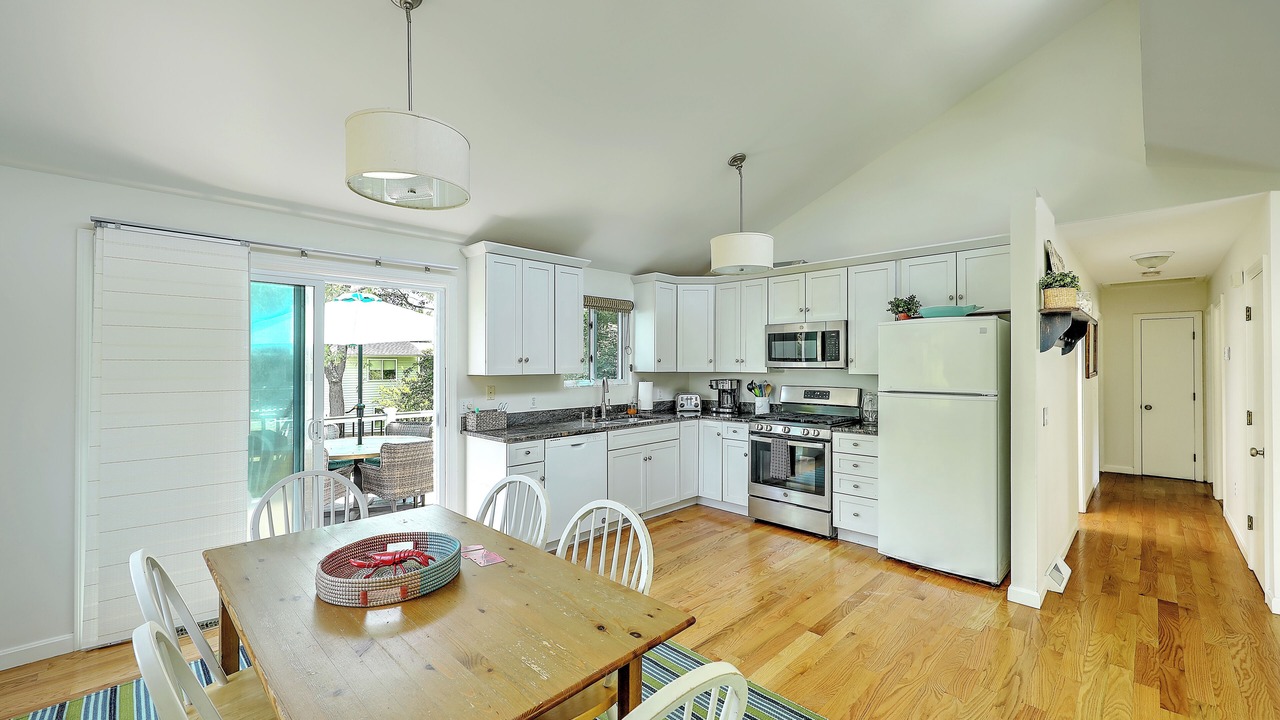 Photo of Others in Bonnet Shores