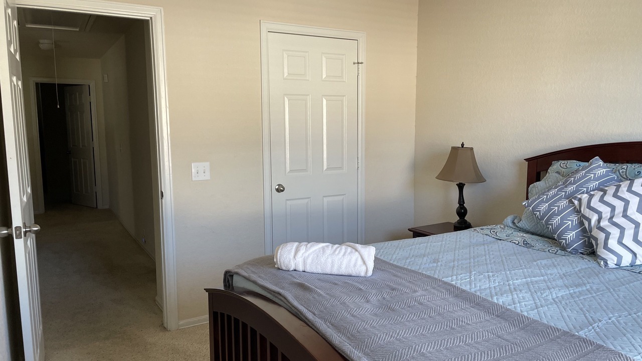 Photo of Bedroom in North Central Thousand Oaks