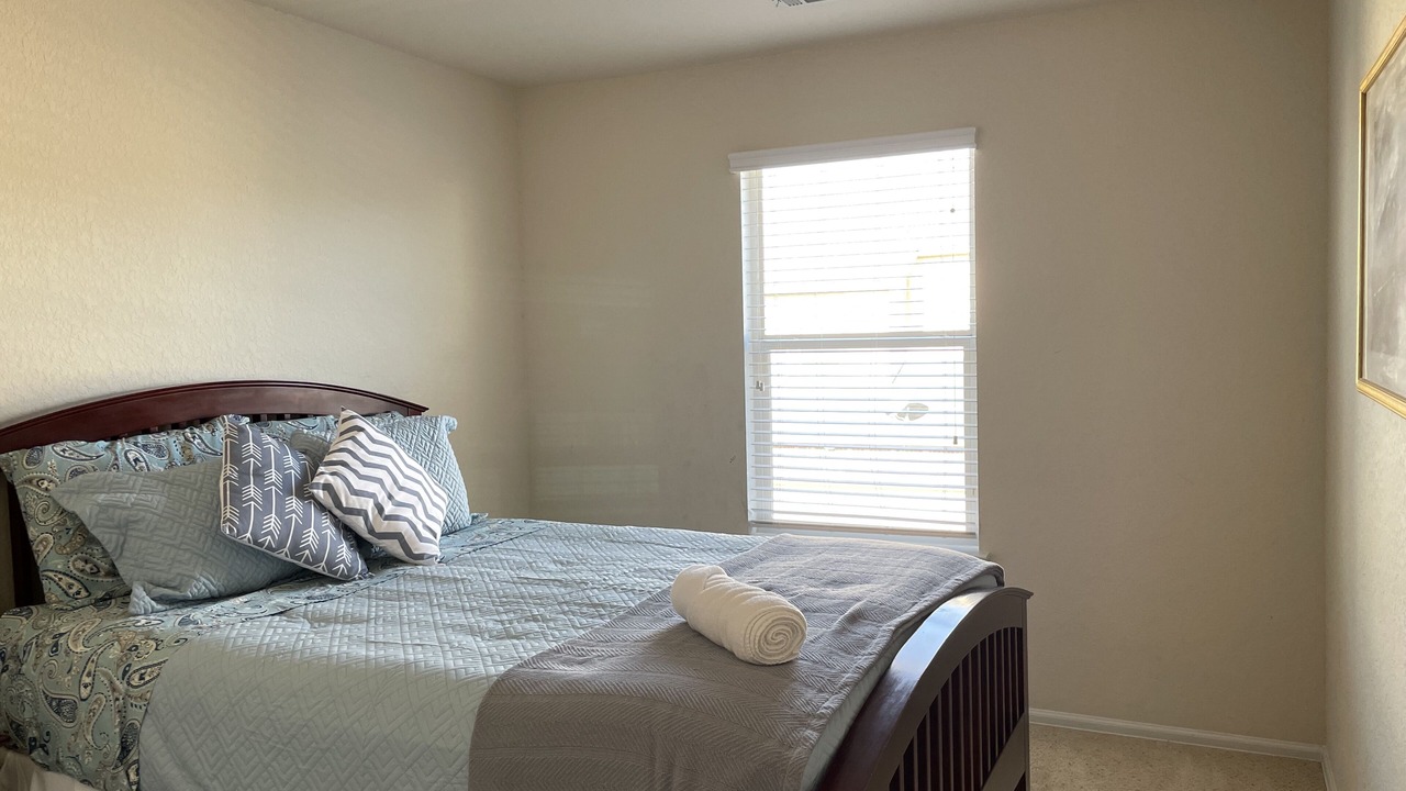 Photo of Bedroom in North Central Thousand Oaks