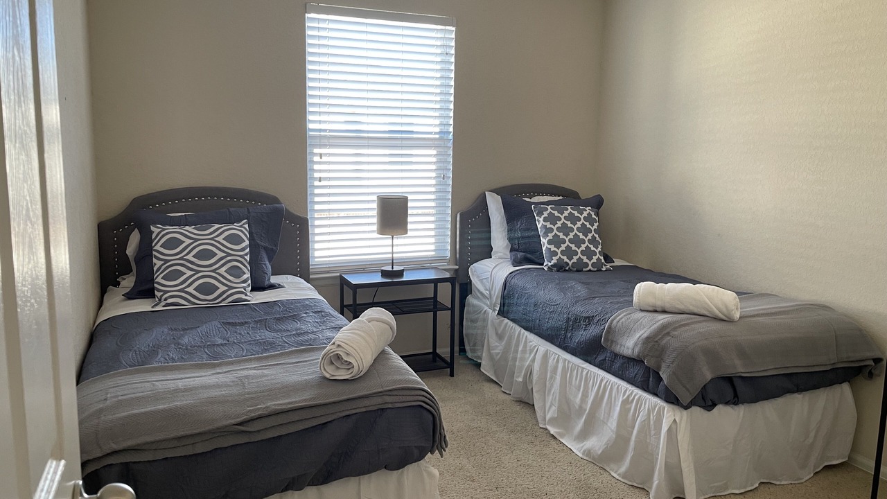Photo of Bedroom in North Central Thousand Oaks