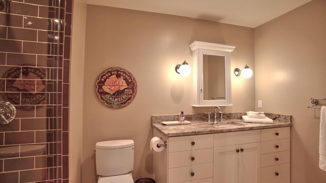 Photo of Bathroom in McMinnville