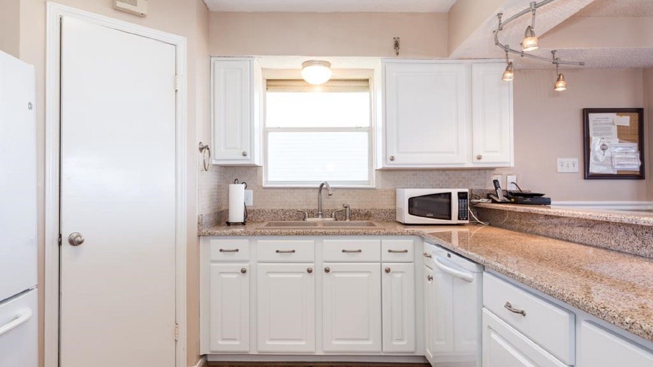 Photo of Kitchen in Galveston