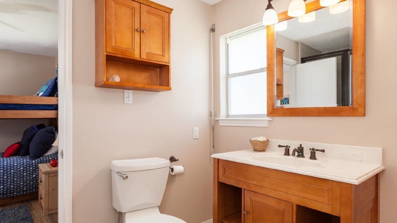 Photo of Bathroom in Galveston