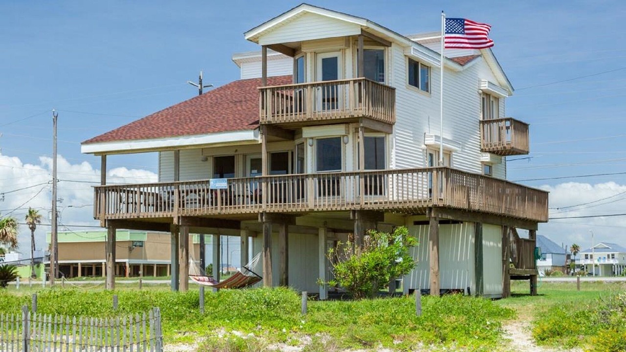 Photo of Others in Galveston
