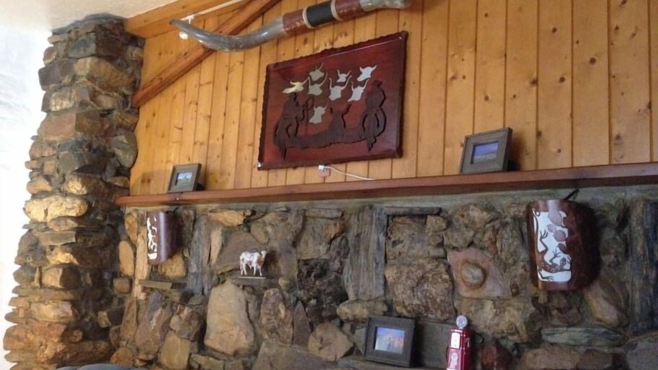 Photo of Bedroom in Brewster County