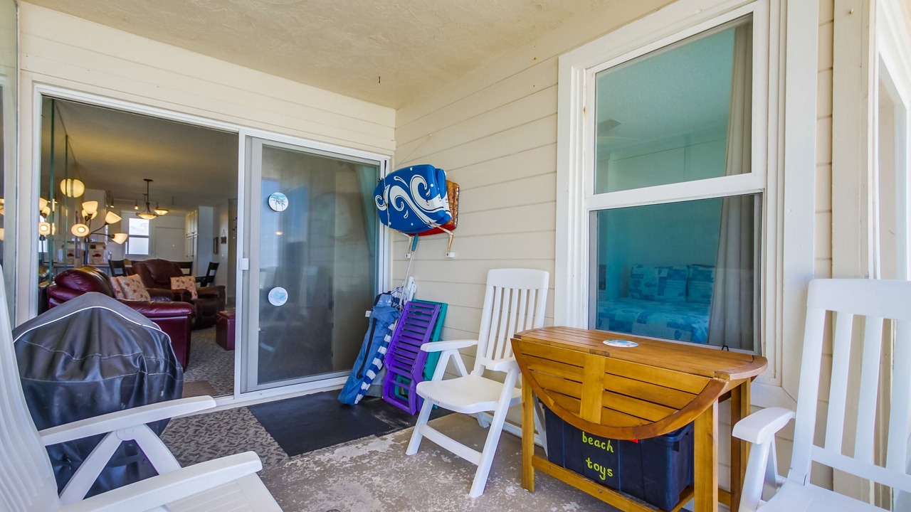 Photo of Patio Balcony in Mission Beach