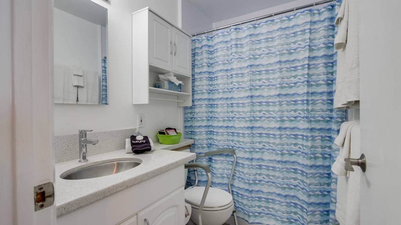 Photo of Bathroom in Mission Beach