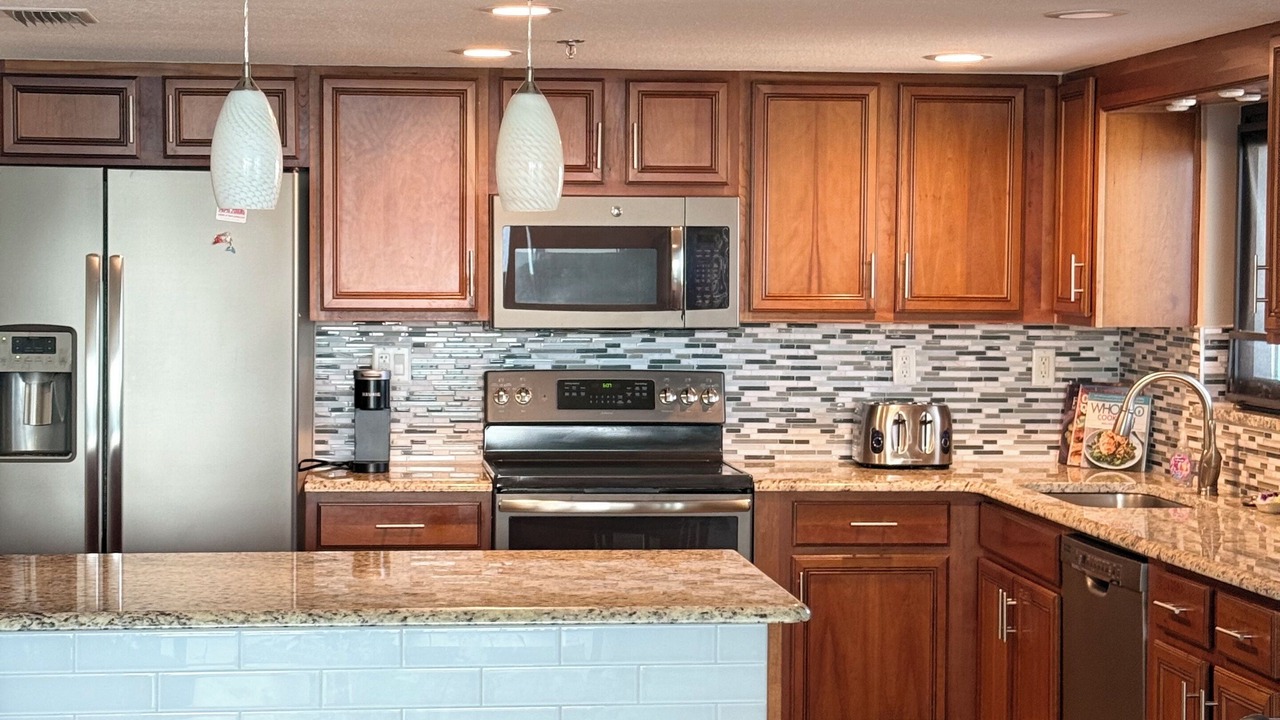 Photo of Kitchen in Biltmore Beach